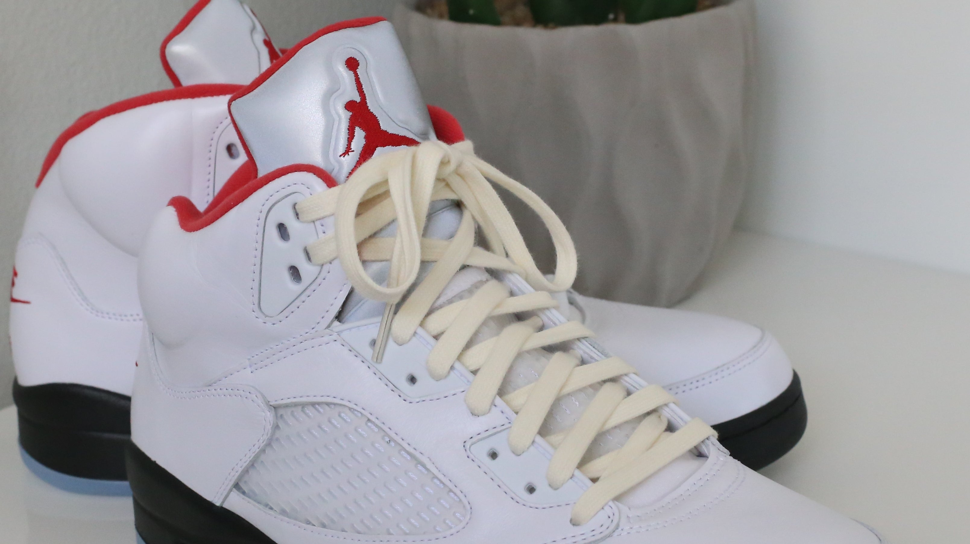 What Size Length Shoe Laces Do I Need For Air Jordan 5 Sneakers?